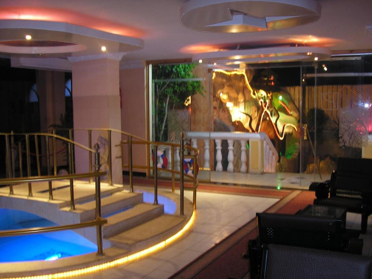 High Way Hotel Tanta Bagian luar foto